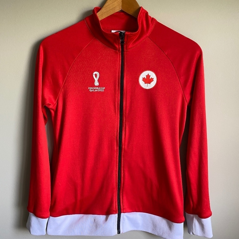 FIFA‎ World Cup 2020 Canada Kids Zip Up Athletic Jacket Size Medium (10/12)